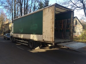 Kravas auto noma